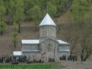  阿扎尔:  格鲁吉亚:  
 
 St. George's Church in Oladauri